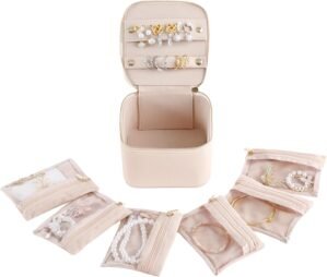 Tiita Small Travel Jewelry Box, Travel Jewelry Case with 6 Pouch Bags, Portable Travel Jewelry Organizer, Earring Organizer, Mini Jewelry Storage Gifts Birthday Gifts for Women (Beige)